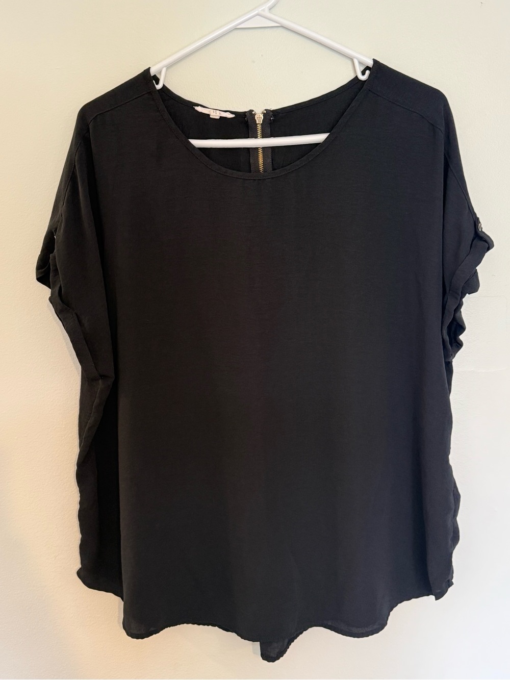 Maurice’s Black Short Sleeve Blouse Size 1X